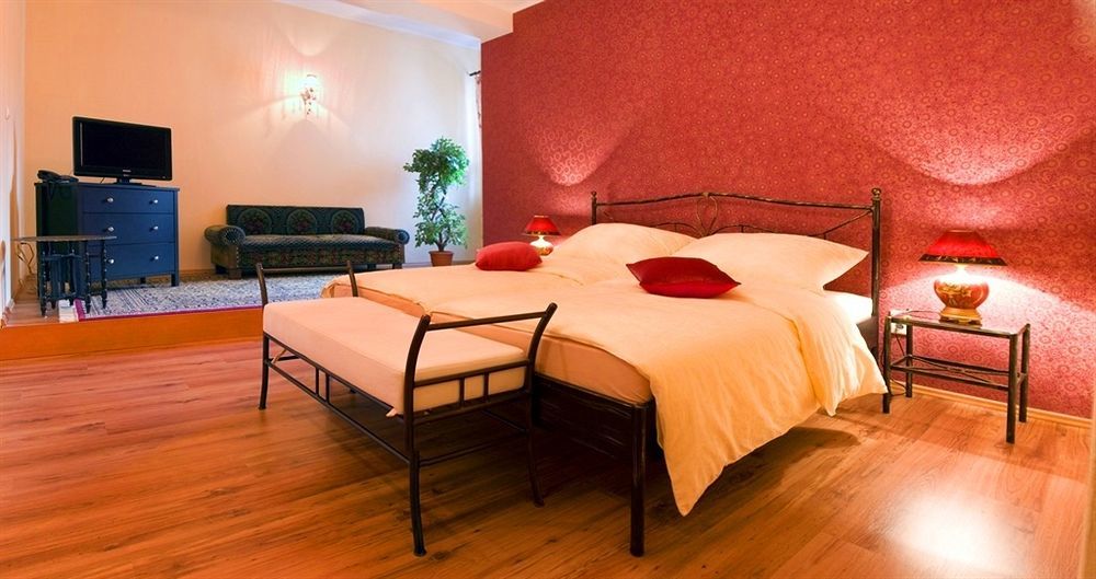 Eco Friendly Hotel Dalia Кошице Экстерьер фото